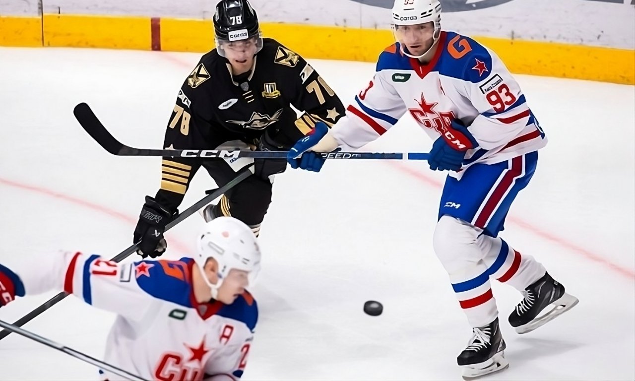 КХЛ: Захар Бардаков принёс победу СКА над «Адмирал»