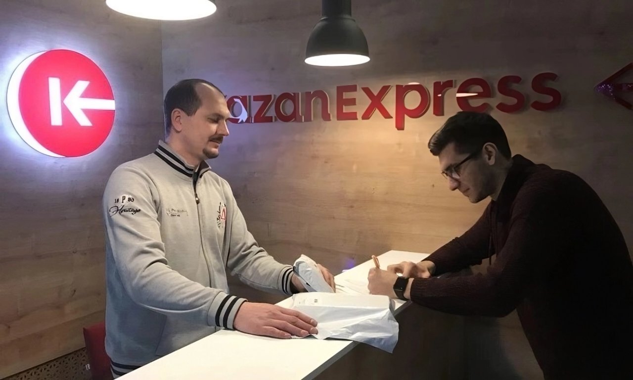 «Магнит», один из крупнейших российских ритейлеров, приобрел 100% долю в компании «КазаньЭкспресс», которая развивает маркетплейс KazanExpress. 