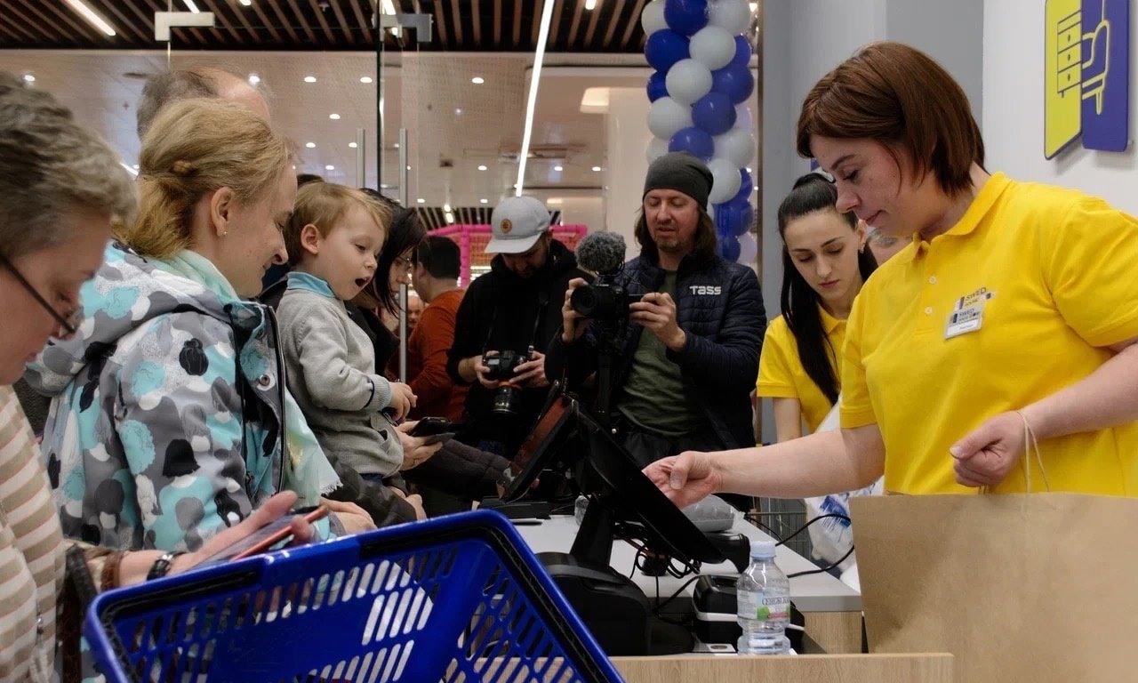 Белорусский аналог IKEA открывает первый магазин в Петербурге