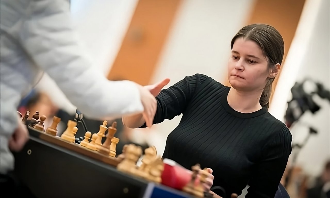 Петербургская шахматистка Анастасия Боднарук одержала победу на чемпионате мира по рапиду (быстрые шахматы), который прошел в Самарканде, Узбекистан. 