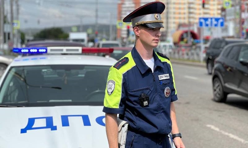 Петербург первый в России ввел ответственность за шумные автомобили