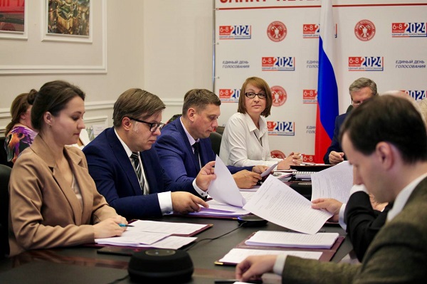 В Петербурге зарегистрировали четверых кандидатов на выборах губернатора