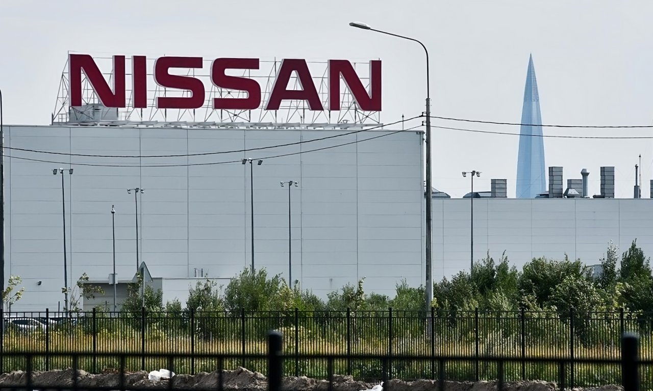Бывший завод Nissan в Санкт-Петербурге, переданный в 2023 году АвтоВАЗу, вновь вернулся в собственность Российского государства.