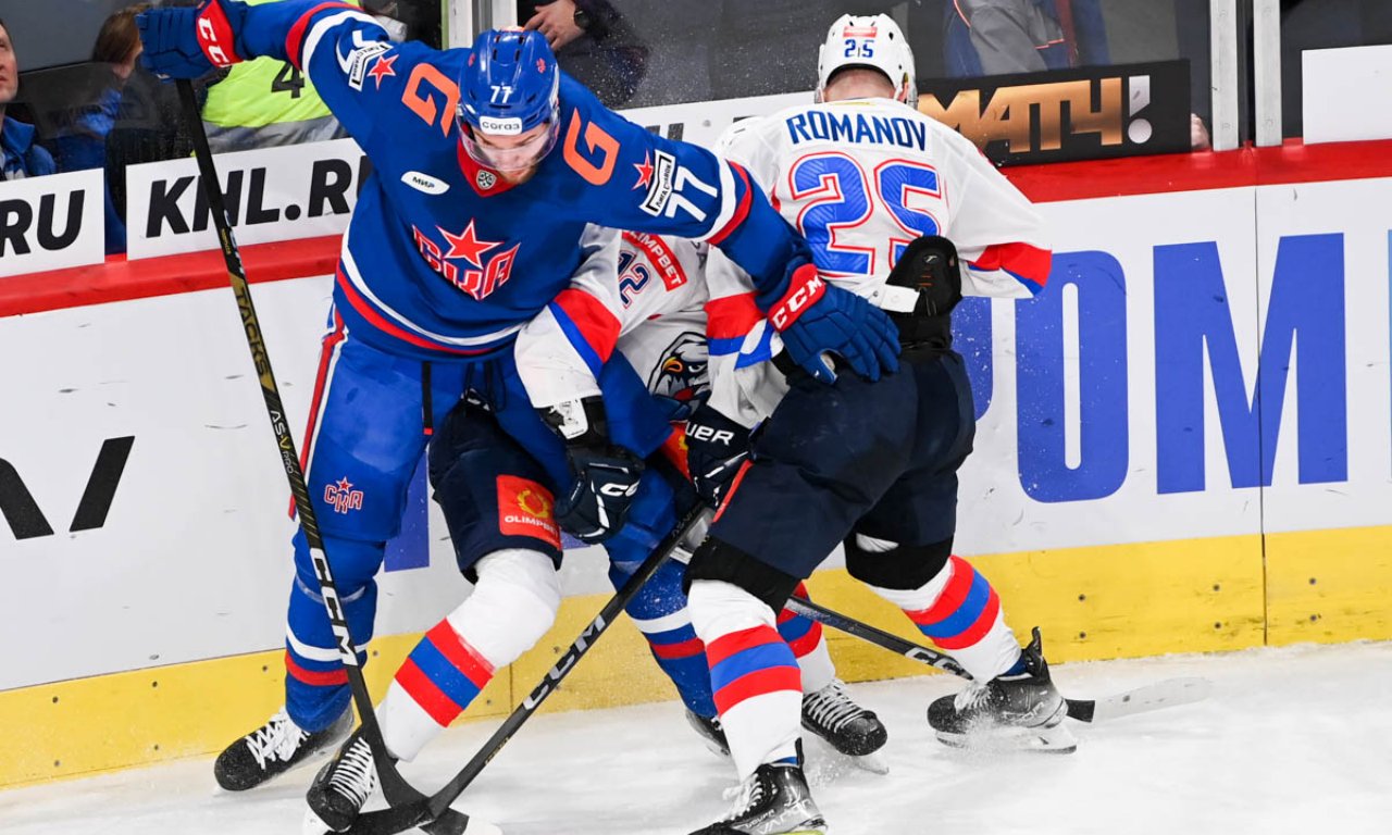 Во вторник в рамках регулярного чемпионата Континентальной хоккейной лиги на «СКА Арене» в Санкт-Петербурге состоялся матч между СКА и «Ладой».